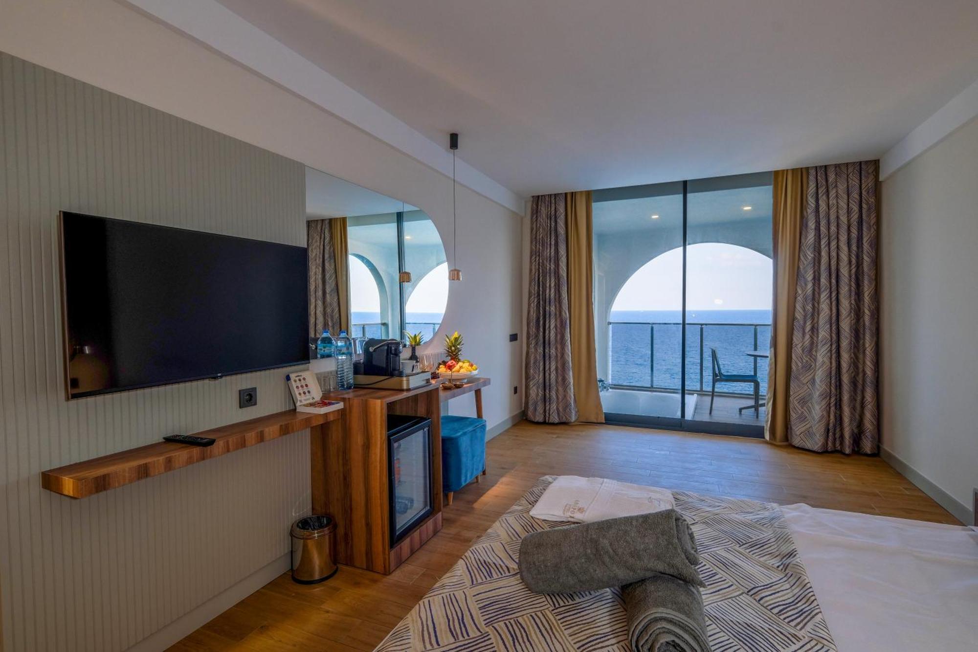 Ada Port Hotel Adults Only Alanya Eksteriør bilde